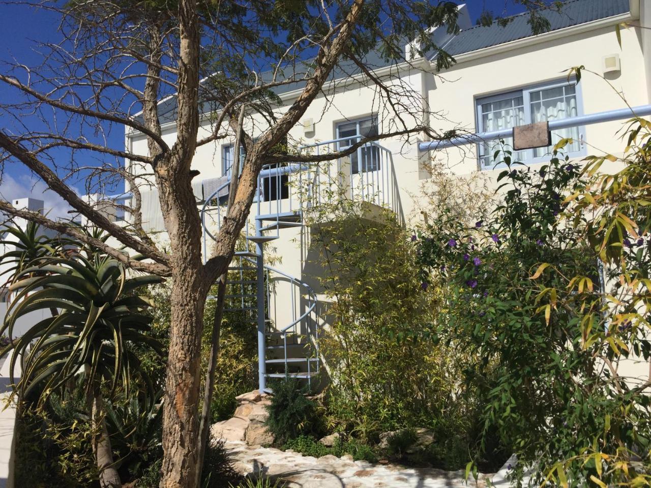 לאנגבאן Perfect 10 - 10 To 13 Sleeper Luxury Holiday Home Breakage Deposit Of R2500 Per Weekend Lease מראה חיצוני תמונה