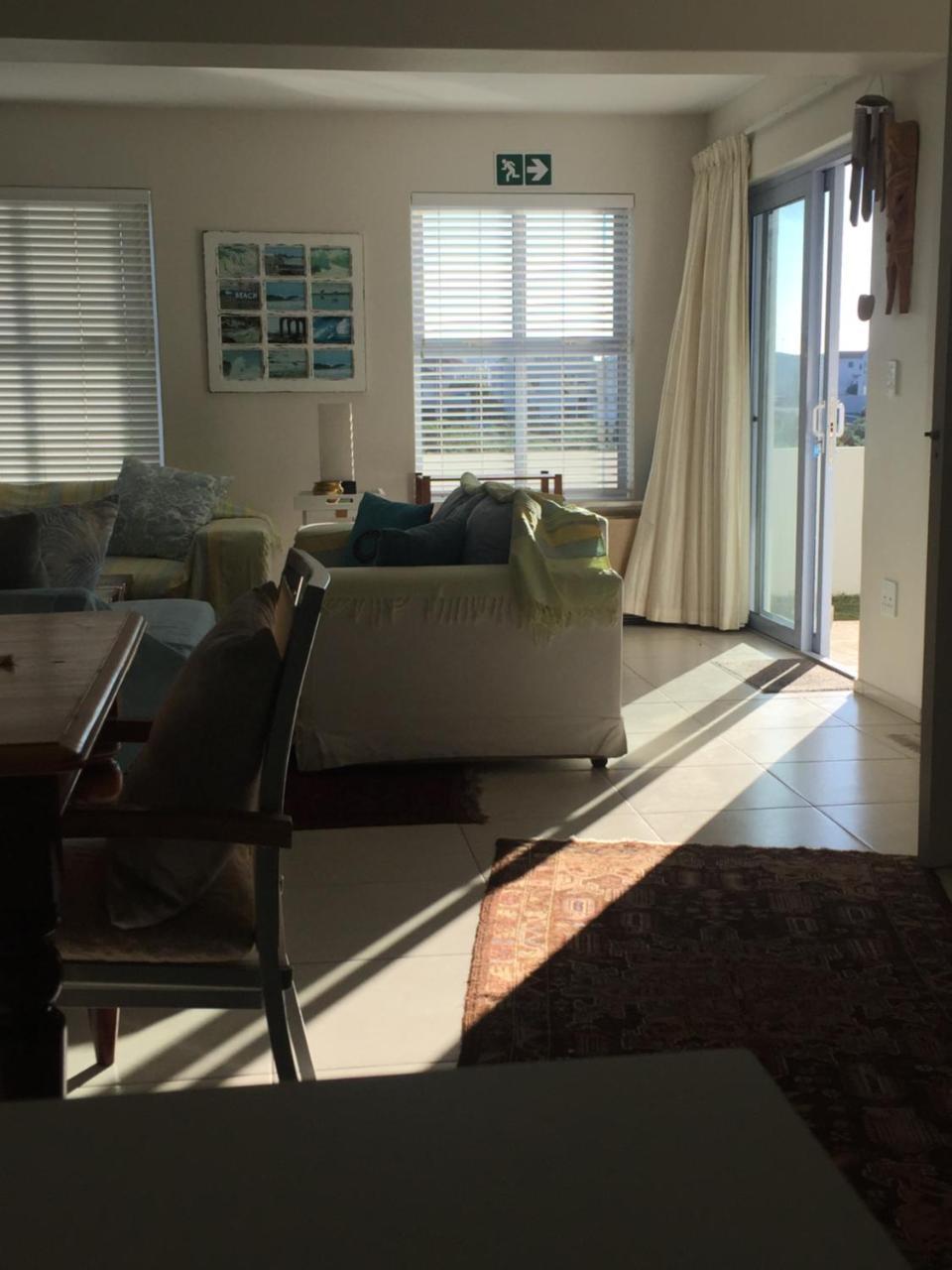 לאנגבאן Perfect 10 - 10 To 13 Sleeper Luxury Holiday Home Breakage Deposit Of R2500 Per Weekend Lease מראה חיצוני תמונה