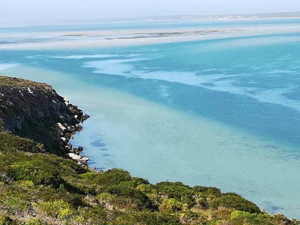לאנגבאן Perfect 10 - 10 To 13 Sleeper Luxury Holiday Home Breakage Deposit Of R2500 Per Weekend Lease מראה חיצוני תמונה